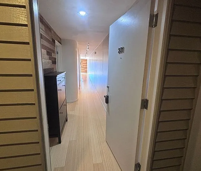 1210 Lakeview Blvd E #201 — Photo 24