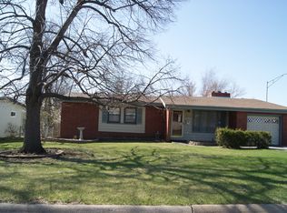 8315 Maywood St, Ralston, NE 68127