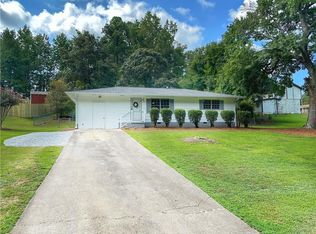 5155 Flat Creek Rd, Gainesville, GA 30504