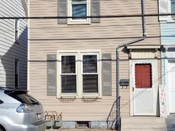 343 W Penn St, Carlisle, PA 17013