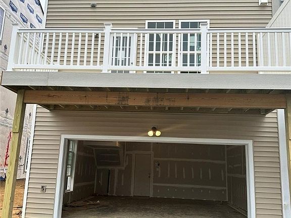 2nd image of 6984 Leire Ln