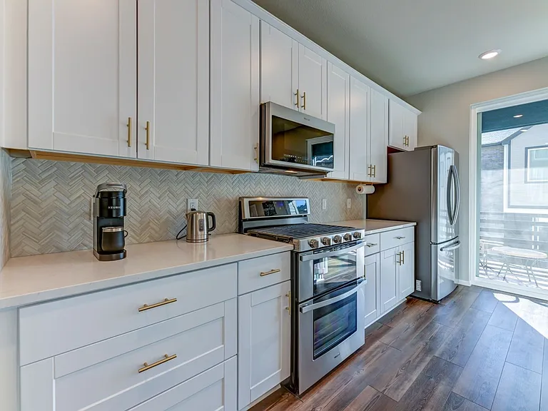 12214 W 57th Ln — Photo 10