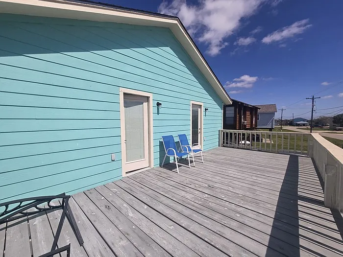 211 Redfish Dr — Photo 7