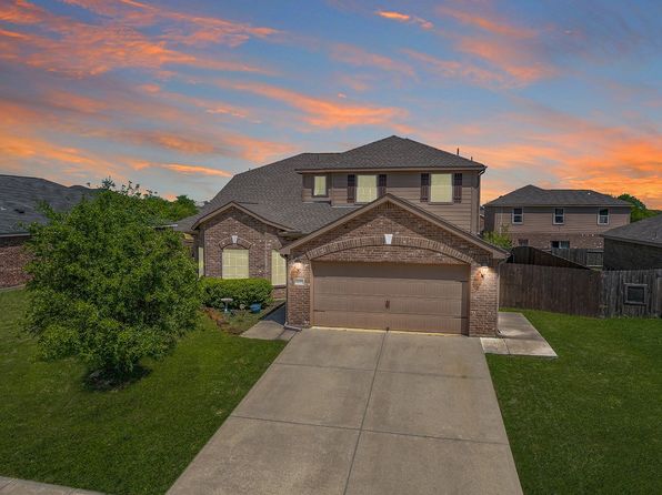 103 Kincaid Dr, Sanger, TX 76266