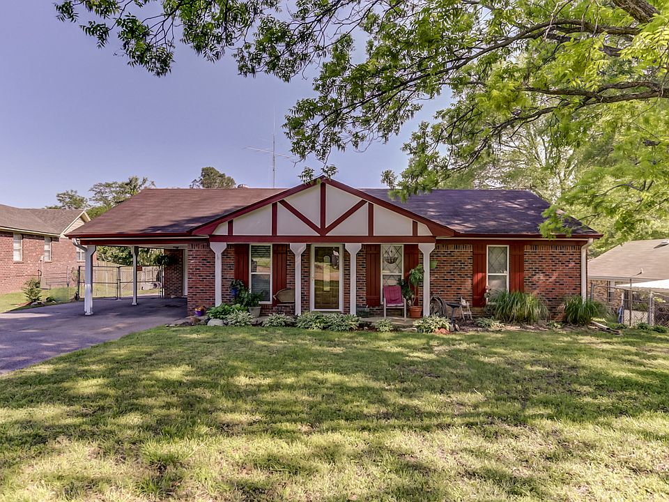 1st image of 953 Millcreek Pl