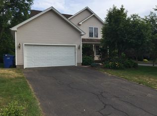 26 Lenox Dr, Glastonbury, CT 06033