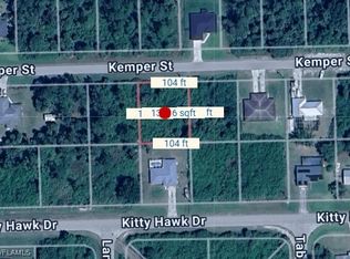 3767 Kemper St, Fort Myers, FL 33905