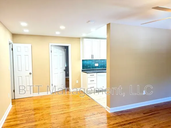 8712 Bradford Rd #4, Silver Spring, MD 20901