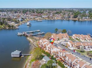 34 Sandie Point Ln, Portsmouth, VA 23701