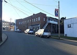 2nd image of 300 Longfellow St
