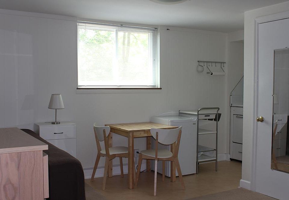 1st image of 121 Saint Margaret Dr #4