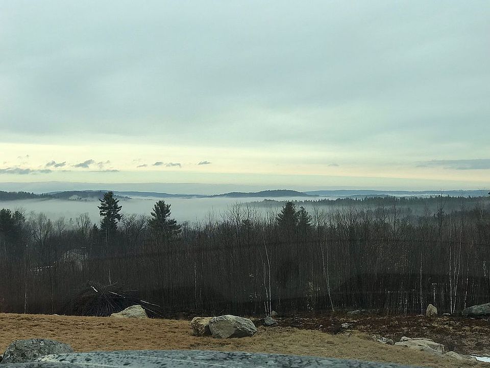2nd image of 123 Foxberry Dr