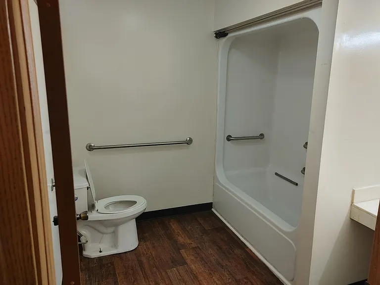 314 Randolph St E #107 — Photo 5