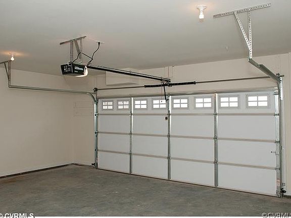 5th image of 2430 Liesfeld Parkway 7d Gln