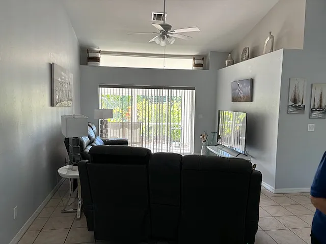 858 Charlemagne Blvd — Photo 33