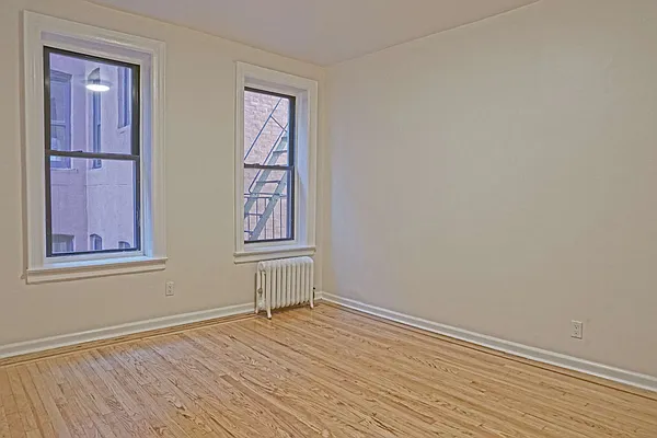 Rented by Compass | media 13