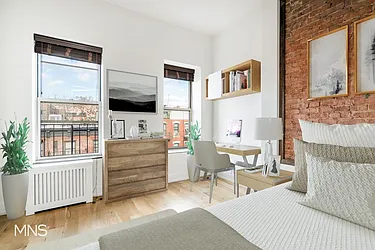 Rented by MNS Marketing