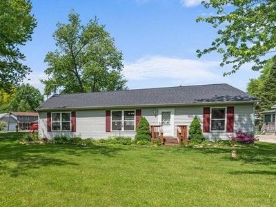 1676 Edwin Dr, Brighton, MI, 48114