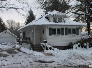 321 W South St, Cambridge, IL 61238