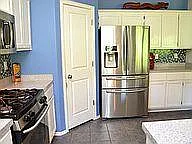 910 N Sycamore Pl — Photo 9