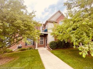 3147 Primrose Ln, Ypsilanti, MI 48197