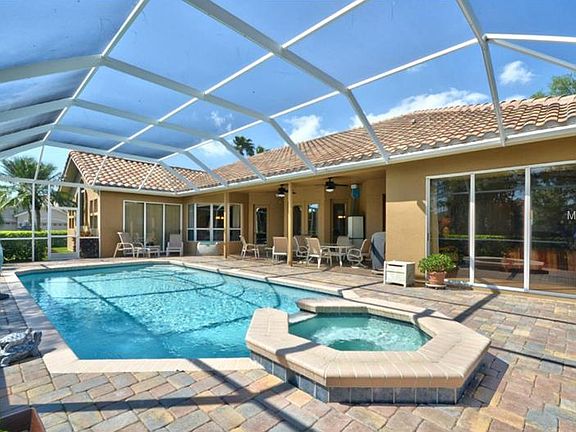 3rd image of 12137 Clear Harbor Dr