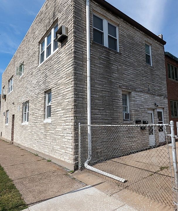 1st image of 1726 9th St