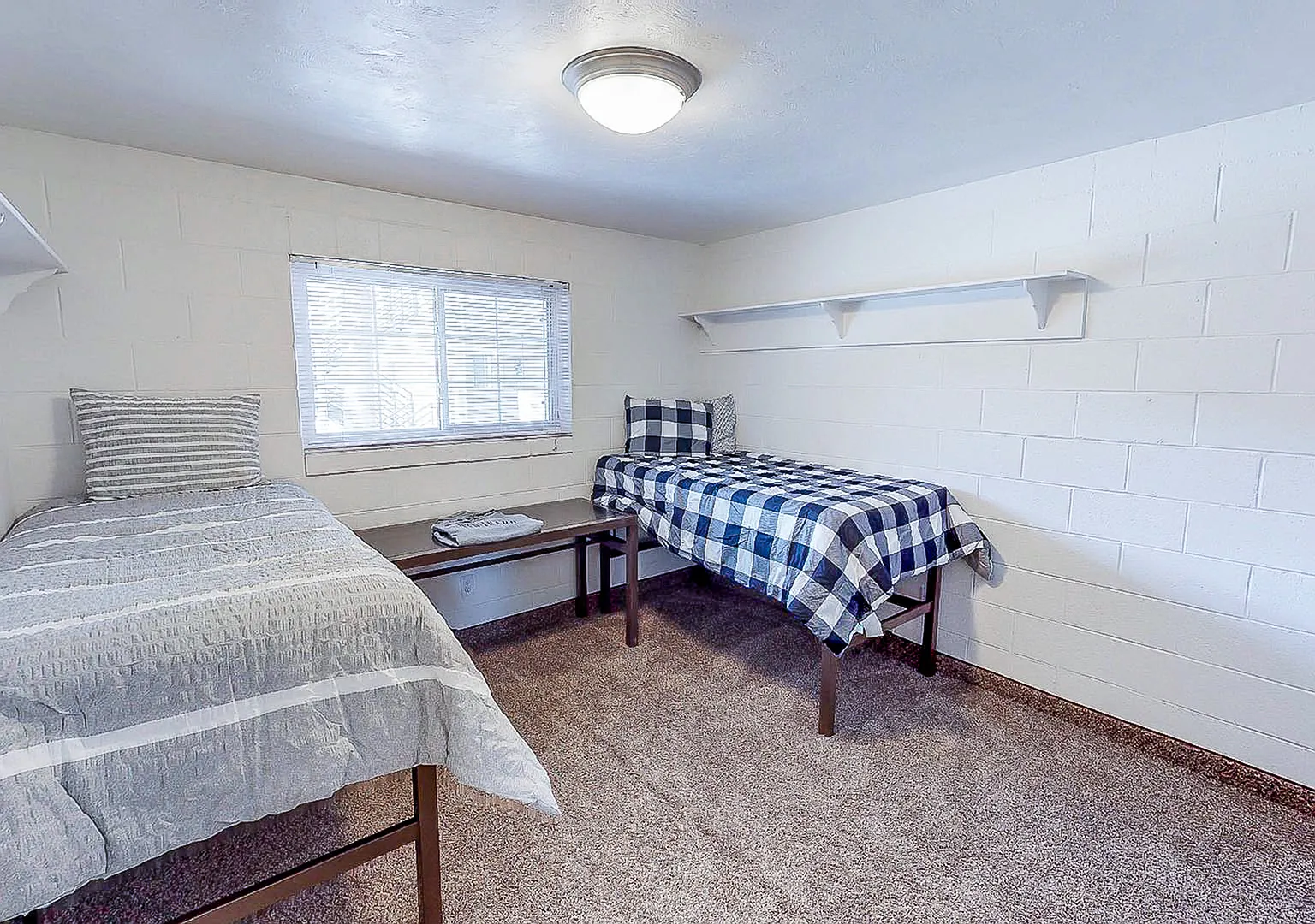 Alpine Chalet — Photo 4