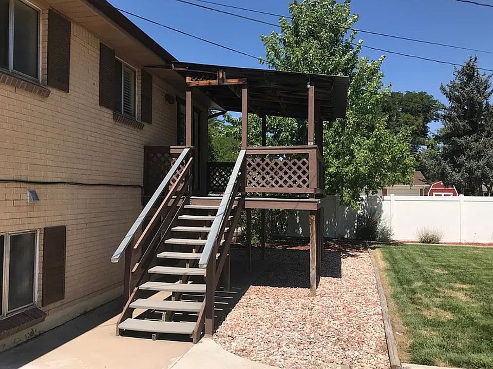 2nd image of 200 S 15th Ave