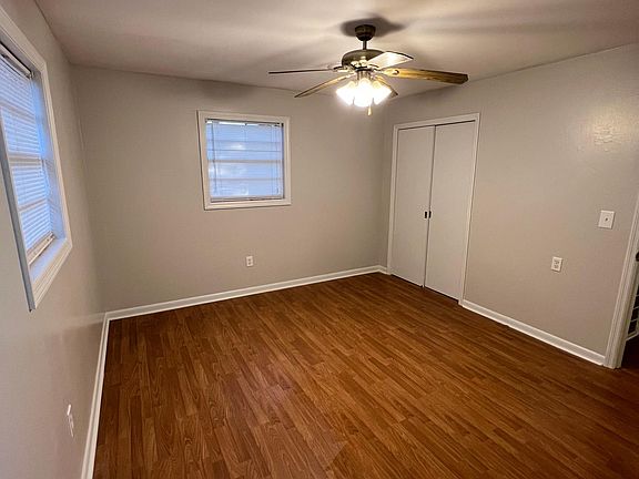 5th image of 2405 Belmont Ave