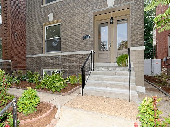 2nd image of 3161 Portis Ave