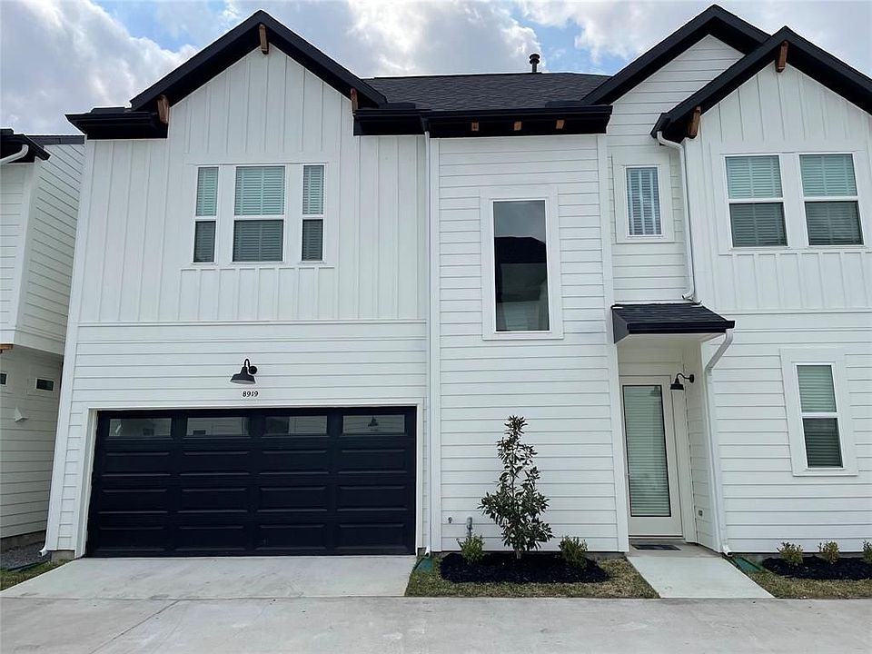 1st image of 8919 Knoll Villas St
