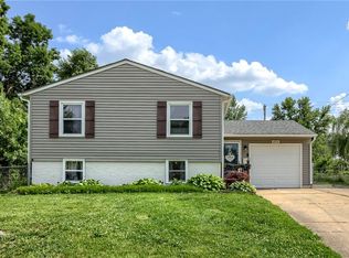 18907 E Susquehanna Rdg, Independence, MO 64056