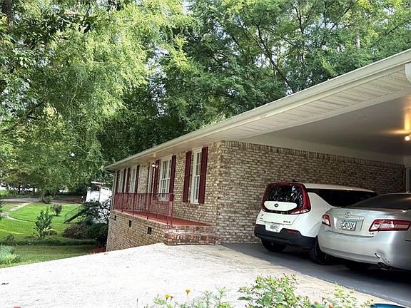5th image of 866 Killian Hill Rd SW