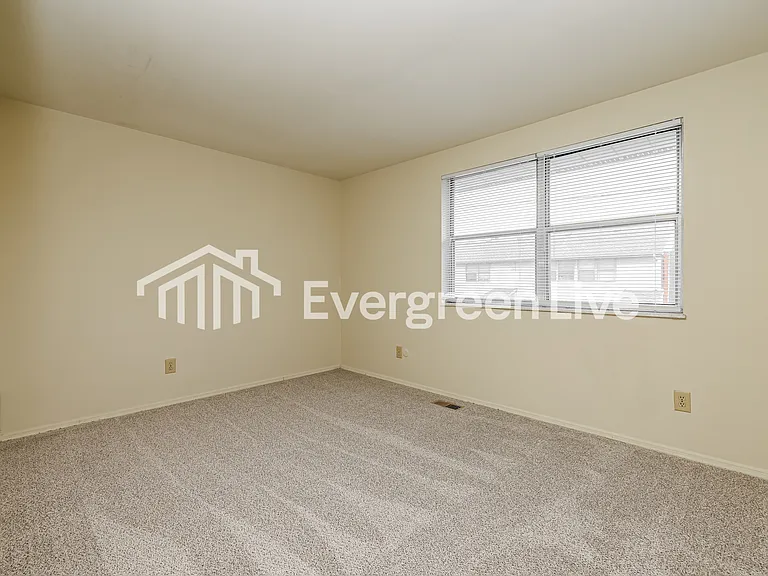 7560 Mount Whitney St — Photo 12