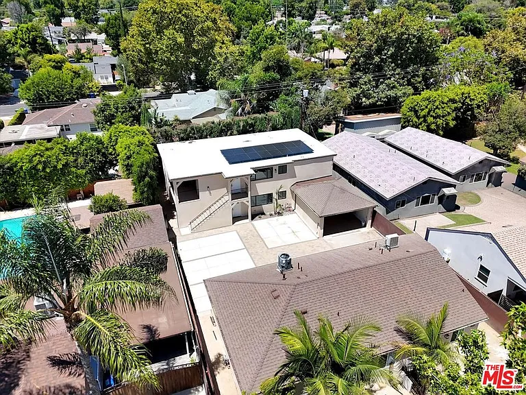 6913 1/2 Encino Ave #UPPER — Photo 39