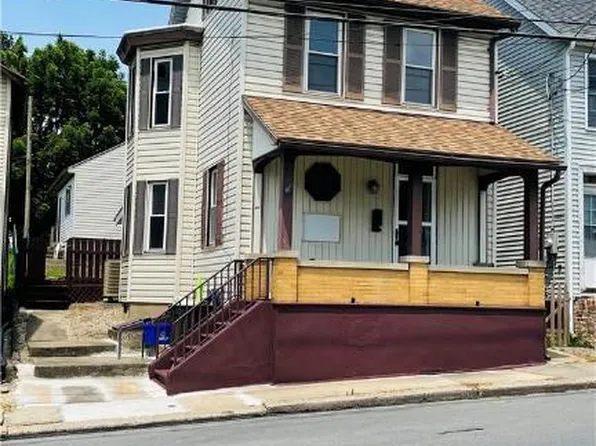 410 Race St, Catasauqua, PA 18032