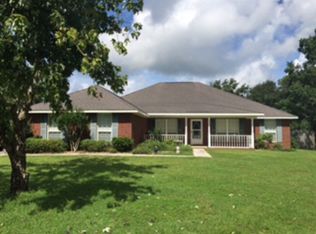 207 Madison Ln, Foley, AL 36535