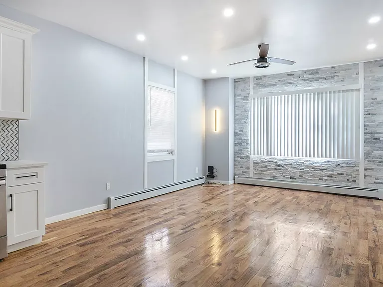 3492 Kingsland Ave #1 — Photo 7