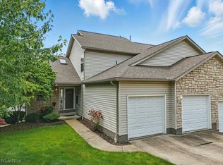 91 Falling Water Cir, Munroe Falls, OH 44262