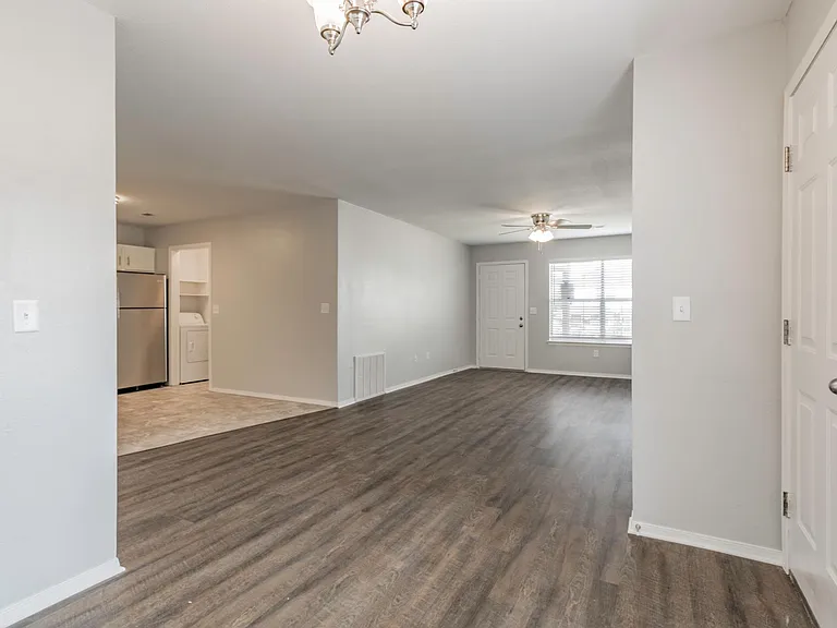 1514 N Dawn Dr — Photo 4