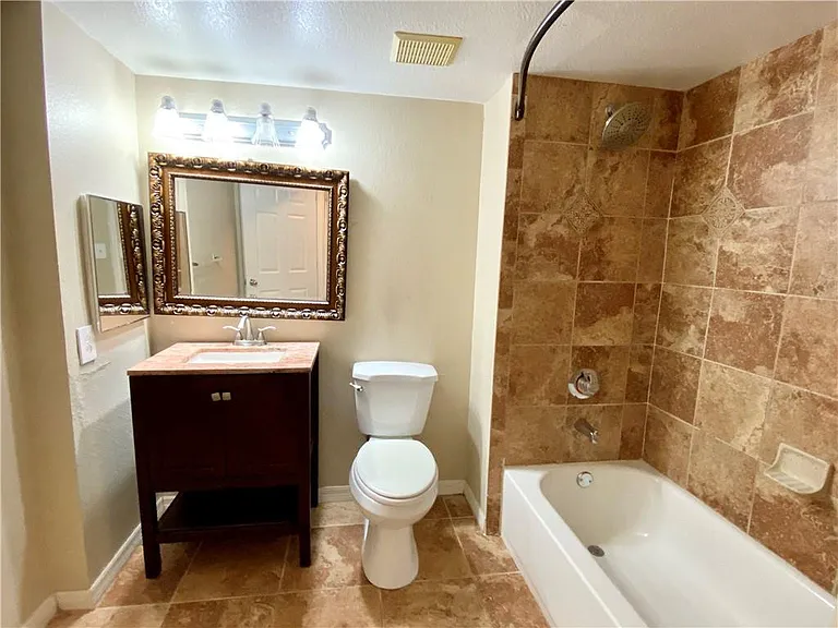 15185 Michelangelo Blvd #105 — Photo 7