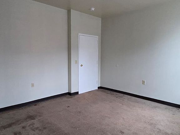 3rd image of 180 Brunswick Ave #108