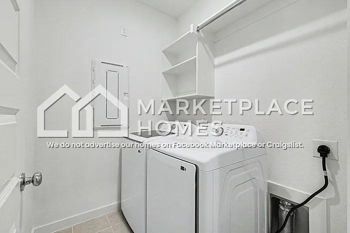 415 Bertney Dr — Photo 28