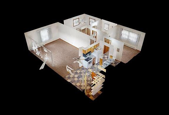 3rd image of 1912 N Washington St APT 3