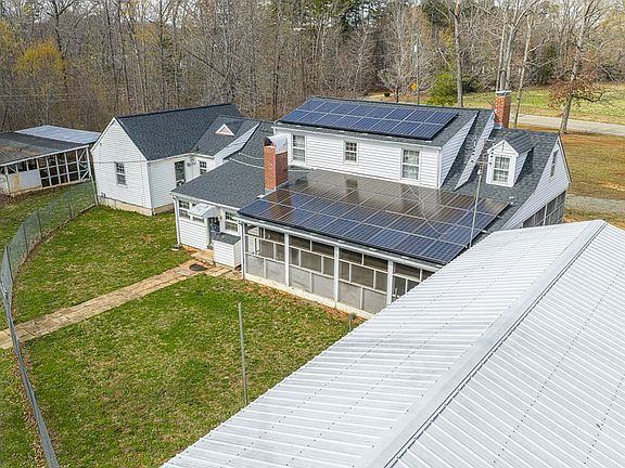 5th image of 1324 Noblin Farm Rd