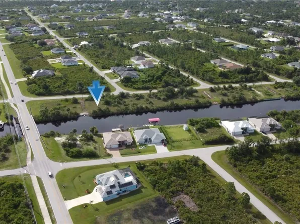 8584 Santa Cruz Dr, Port Charlotte, FL 33981