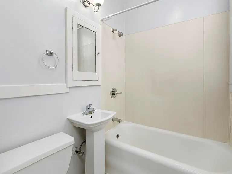 75 Gough St #17 — Photo 9