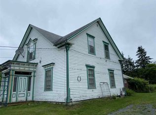 46 Third St, Sherbrooke, NS B0J 3C