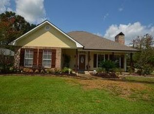 4163 Karen Elizabeth Dr, Zachary, LA 70791